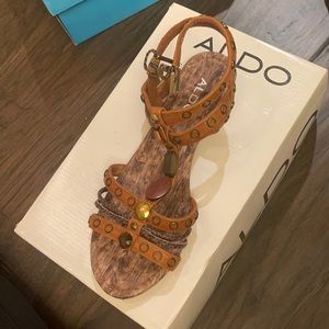 Aldo Sandals
